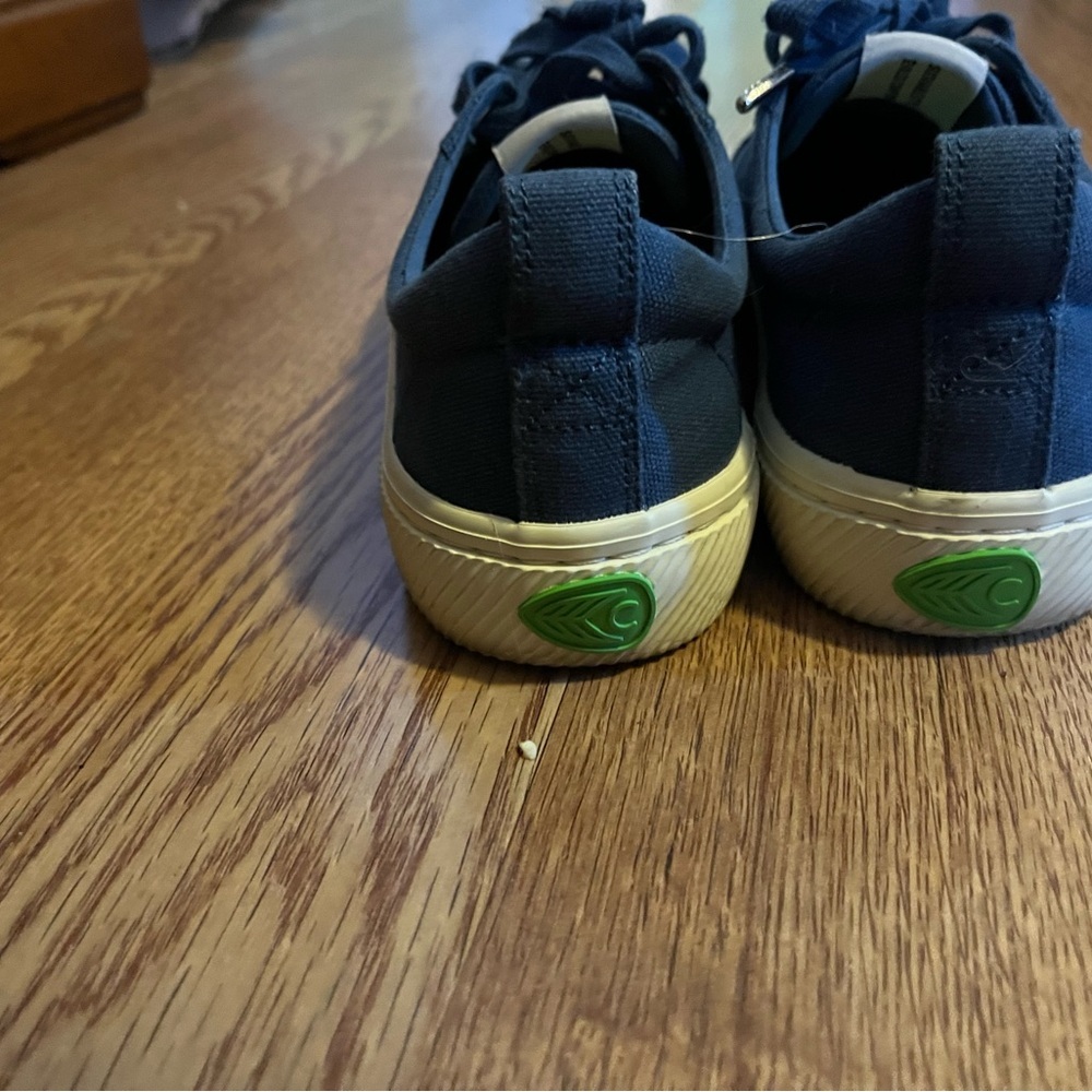 Cariuma Navy Blue Canvas Sneakers Size 7.5. View 2